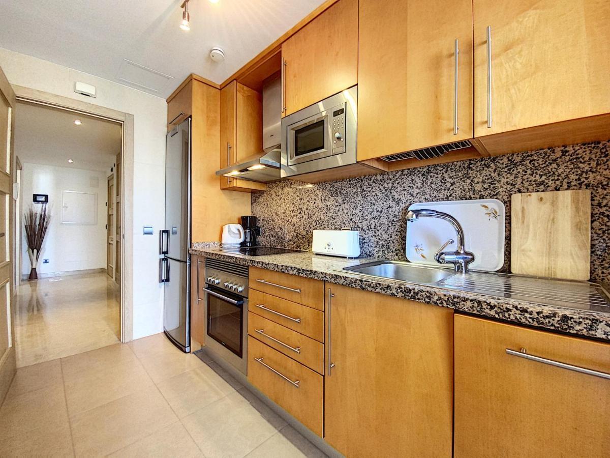 Lovely Apartment With Pool & Sea Views - Marina Del Castillo 2129 Manilva Zewnętrze zdjęcie