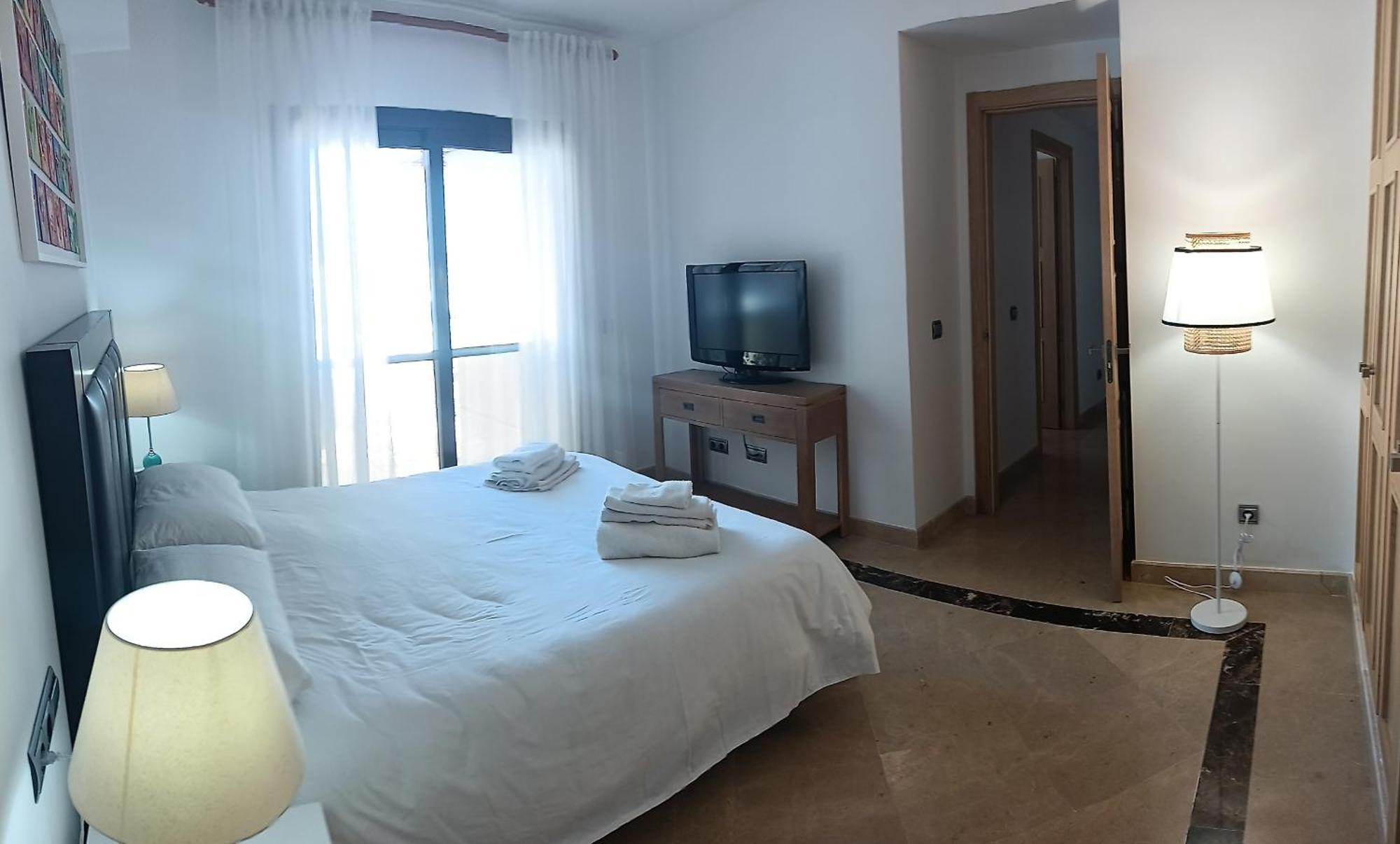 Lovely Apartment With Pool & Sea Views - Marina Del Castillo 2129 Manilva Zewnętrze zdjęcie